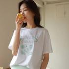 Letter Fruit-illustrated T-shirt