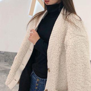 Fleece Button Jacket/ Plain Long-sleeve T-shirt