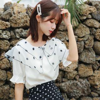 Short-sleeve Dotted Collar Top