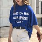 Elbow-sleeve Ripped Lettering Top