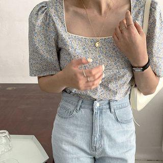 Short-sleeve Square-neck Floral Print Top Floral - Blue & Yellow - One Size