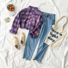 Plaid Shirt / Washed Jeans