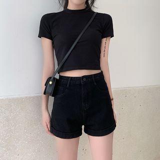 Crew-neck Short-sleeve Crop Top / High-waist Denim Shorts