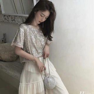 Set: Glitter Short-sleeve Top + Tiered Midi Skirt