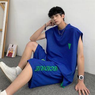 Set: Lettering Sleeveless T-shirt + Shorts