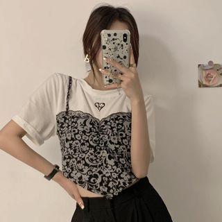 Mock Two-piece Floral Panel Cropped T-shirt