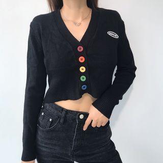 Buttoned V-neck Cropped Cardigan