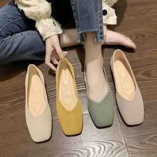Square-toe Ribbed Knit Flats