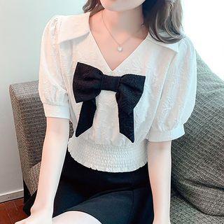 Puff-sleeve V-neck Ribbon Blouse / Mini A-line Skirt