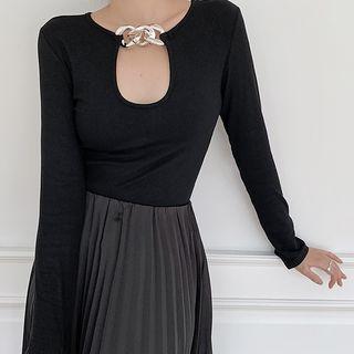 Chain Cutout Long-sleeve T-shirt Black - One Size