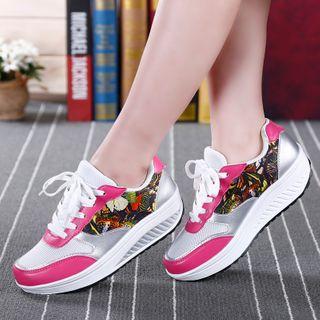 Platform Lace Up Printed Sneakers