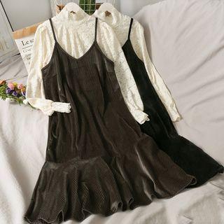 Set: High-neck Lace Top + Sleeveless Velvet Midi Dress