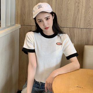 Short-sleeve Contrast Trim Embroidered Knit Top