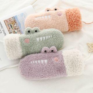 Crocodile Fleece Mittens