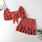 Set: Short-sleeve Floral Print Blouse + Mini Skirt