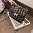 Chain Strap Houndstooth Shoulder Bag