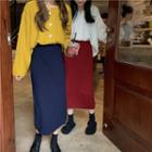 Oversize Knit Cardigan / Plain Pencil Skirt