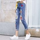 Embroidery Distressed Cropped Slim-fit Jeans
