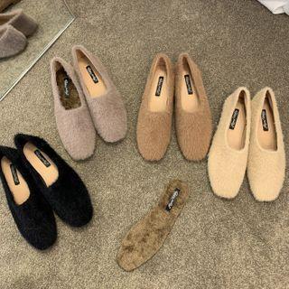 Square-toe Fluffy Flats