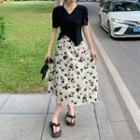 Short-sleeve Asymmetrical T-shirt / Floral Midi A-line Skirt