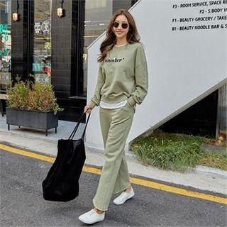 Set: Layered-hem Letter Print Pullover + Drawstring-waist Pants