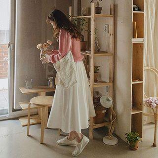 Zip-side Flared Long Skirt