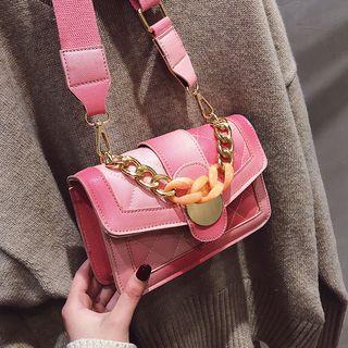 Chain Detail Quilted Gradient Shoulder Bag