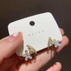 Flower Faux Pearl Alloy Earring 1 Pair - Gold & White - One Size