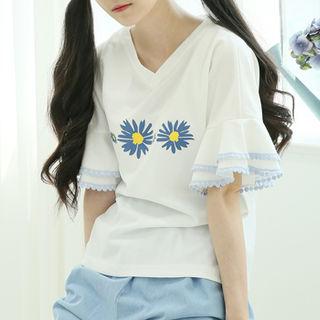 Ruffle-sleeve Flower Print Top White - One Size