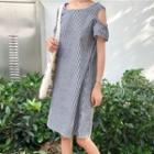 Cold Shoulder Short-sleeve Stripe A-line Dress