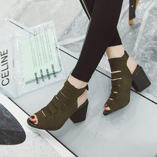 Slit Accent Block Heel Sandals
