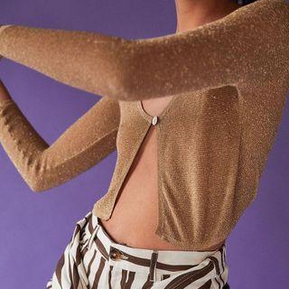 Long-sleeve One-button Crop Top