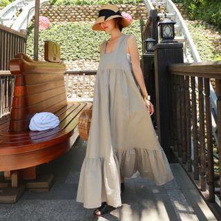 Sleeveless Square Neck Maxi A-line Dress