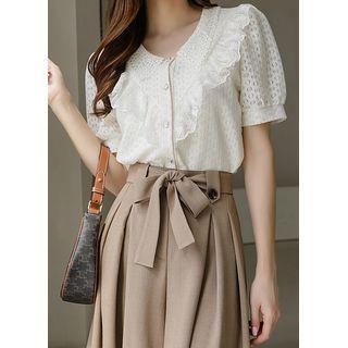 Puff-sleeve Collared Lace-trim Blouse