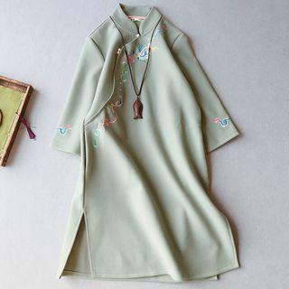 Traditional Chinese Embroidered 3/4-sleeve Knit Dress