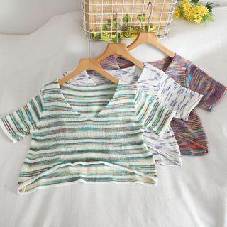 Short-sleeve V-neck Multicolored Knit Top