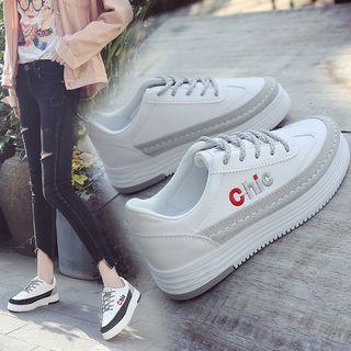 Platform Lettering Lace-up Shoes
