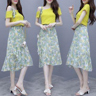 Set: Asymmetric Short-sleeve Top + Printed Midi Chiffon Skirt
