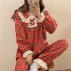 Set: Long-sleeve Plaid Top + Pants