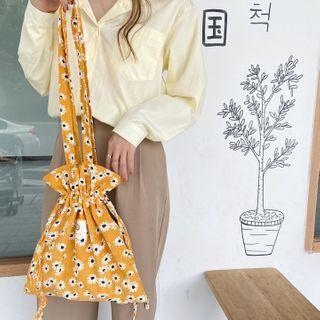 Daisy Print Curly Drawstring Shoulder Bag