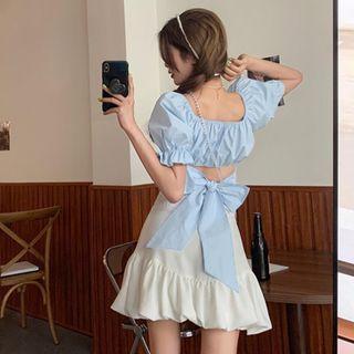 Puff-sleeve Ribbon Cropped Blouse / Mini A-line Skirt