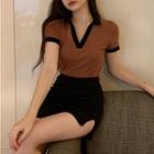 Short-sleeve Lapel Contrast Trim T-shirt / High-waist Slit Mini Skirt