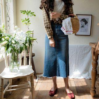 Hidden Band-waist Denim Midi Skirt