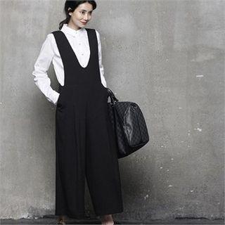 Deep U-neck Wide-leg Jumpsuit