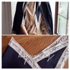 Contrast-trim Lettering Light Scarf