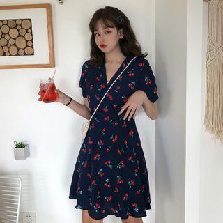 Printed V-neck Short-sleeve Midi Chiffon Dress As Shown In Figure - One Size