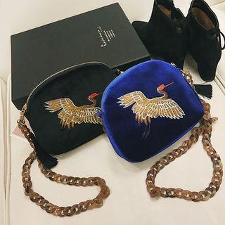 Crane Embroidered Tasseled Cross Bag