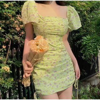 Short-sleeve Square-neck Floral Print Mini Dress