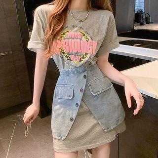 Lettering T-shirt / Denim Mini A-line Skirt