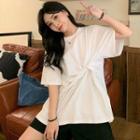 Twisted Elbow-sleeve T-shirt